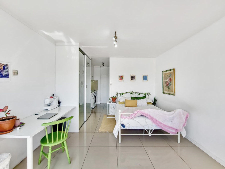 To Let 0 Bedroom Property for Rent in Gardens Western Cape